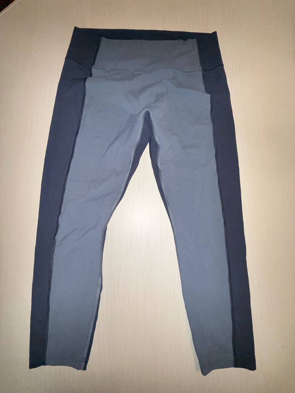 Women's Athleta Transcend Color Block 7/8 Tight Leggings Blue Leggings Size XL